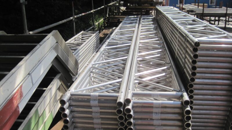Scaffold beams
