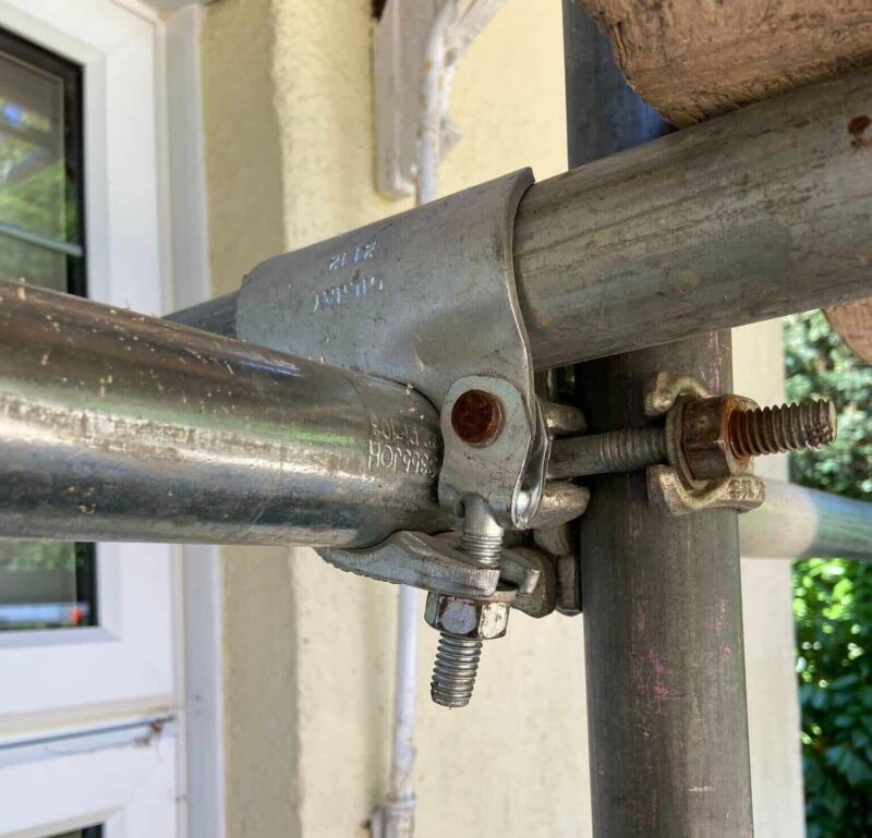 Scaffold clips