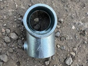 Short tee 90-degree Q-Clamp 101-4