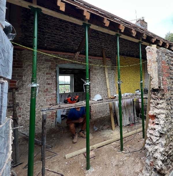 Acrow roof support in Arundel
