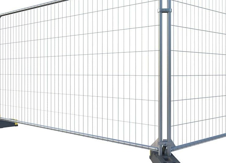 Do Heras fences need to be double clipped