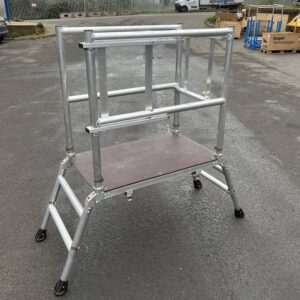 Aluminium podium deck