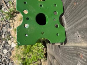 Size 2 acrow prop top plate with multiple fixing holes