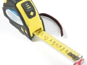 Blue and yellow 5m magnetic tape measure with the measuring blade extended.