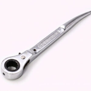 Professional reversible ratchet podger spanner for scaffolding, with 19mm and 21mm bi-hex sockets, tapered handle for bolt alignment, and flick-switch ratchet mechanism